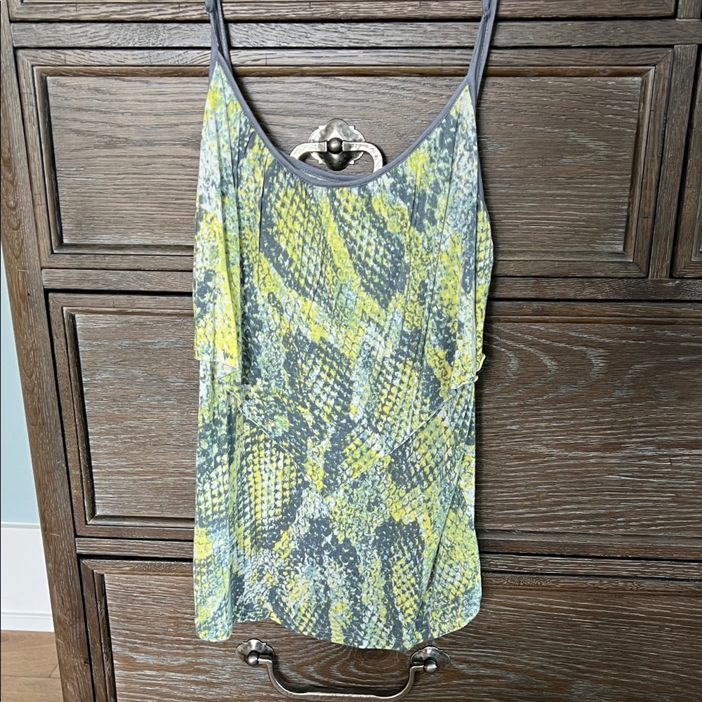 Kensie Gray and Yellow Snake Print Tank Top